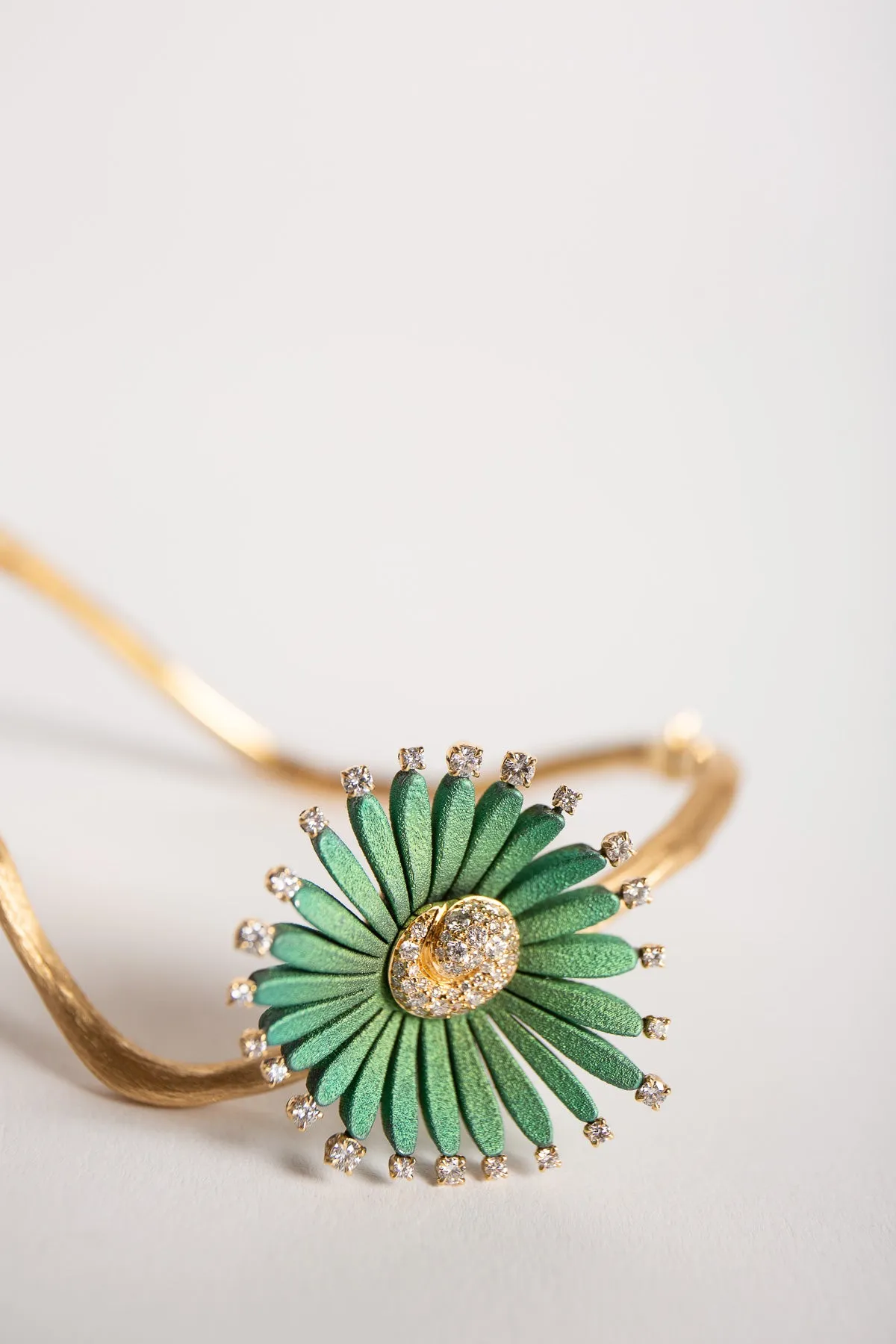 MIKE JOSEPH | DIAMOND FLOWER BANGLE