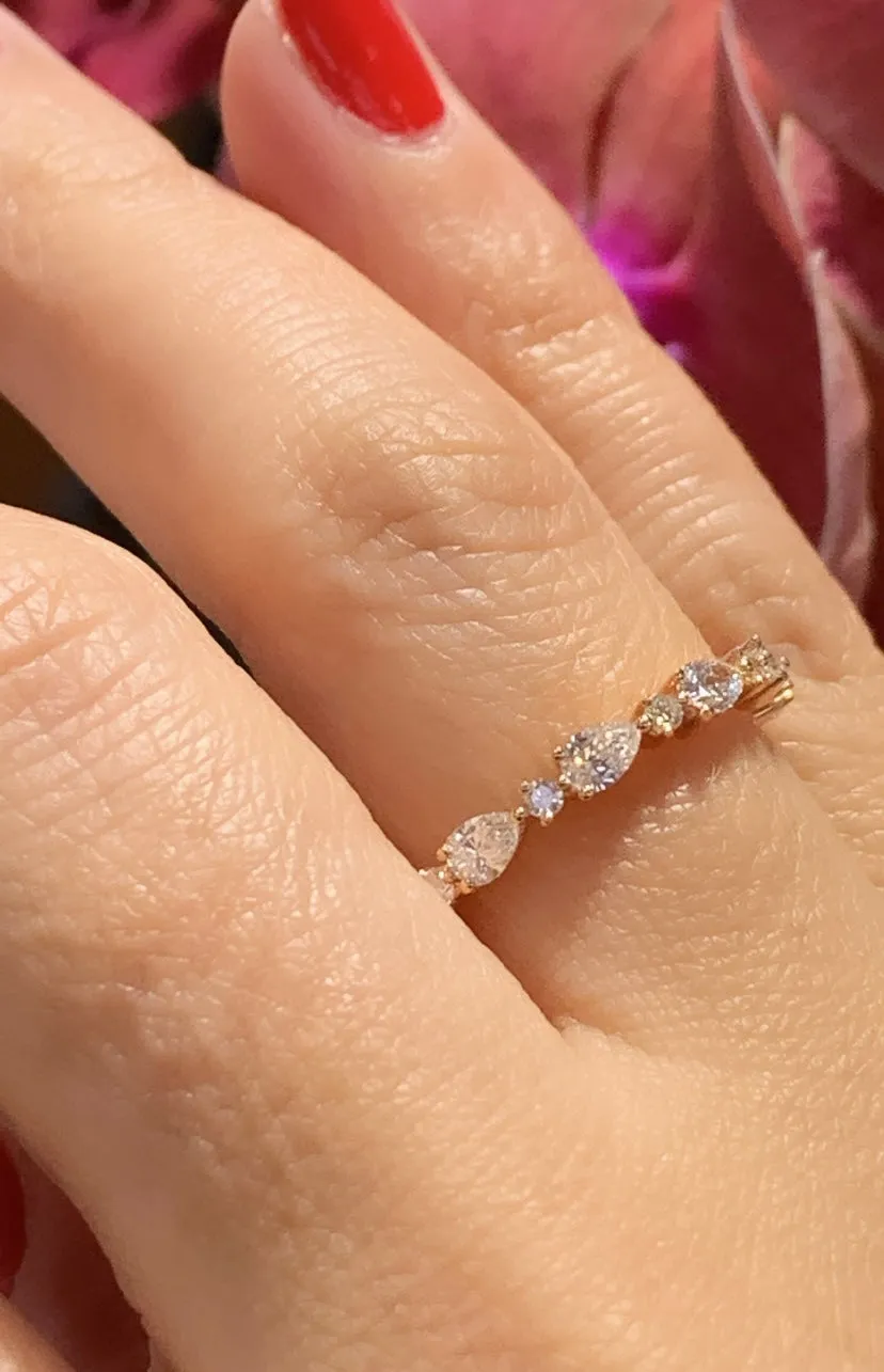 Mixed-shape Round & Pear-shape Single Prong 0.56ct tw Diamond Ring