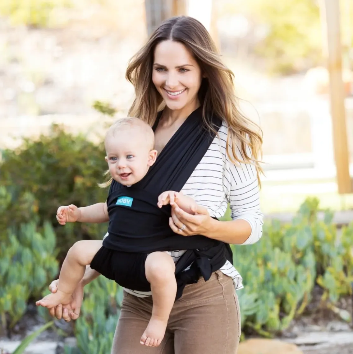 Moby Fit Hybrid Carrier - Black