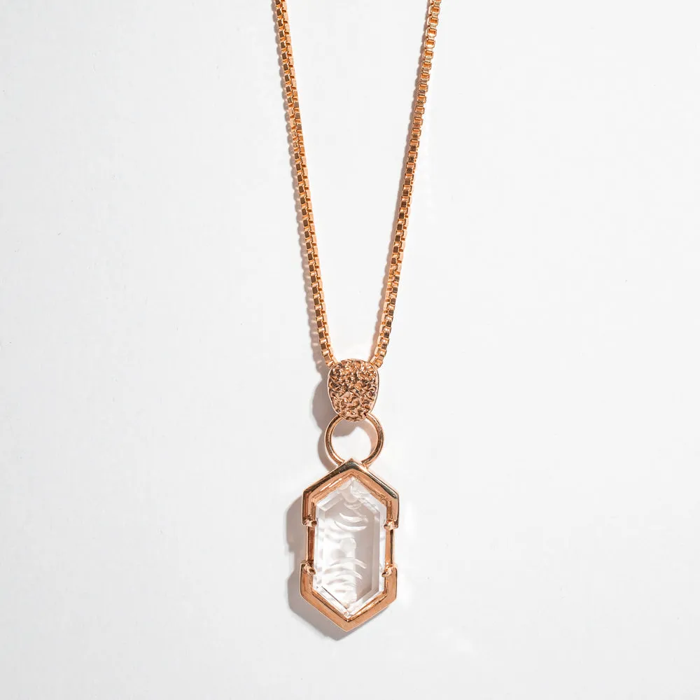 MOON PHASE PENDANT NECKLACE | QUARTZ
