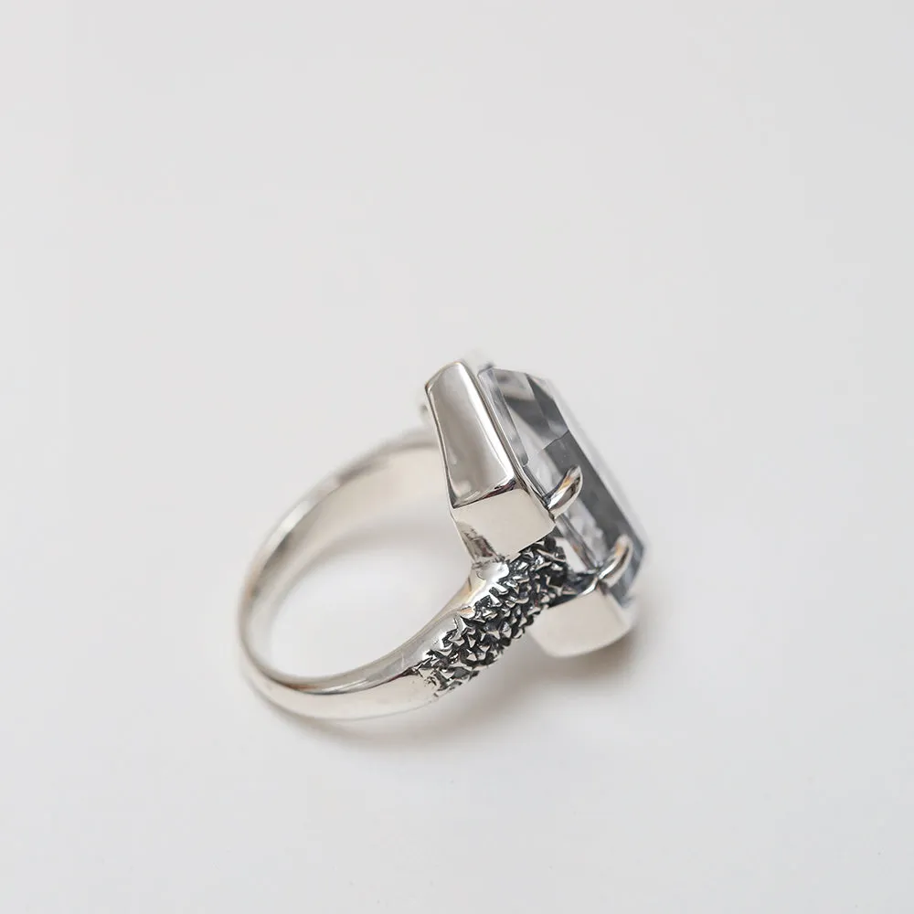 MOON PHASE RING | QUARTZ