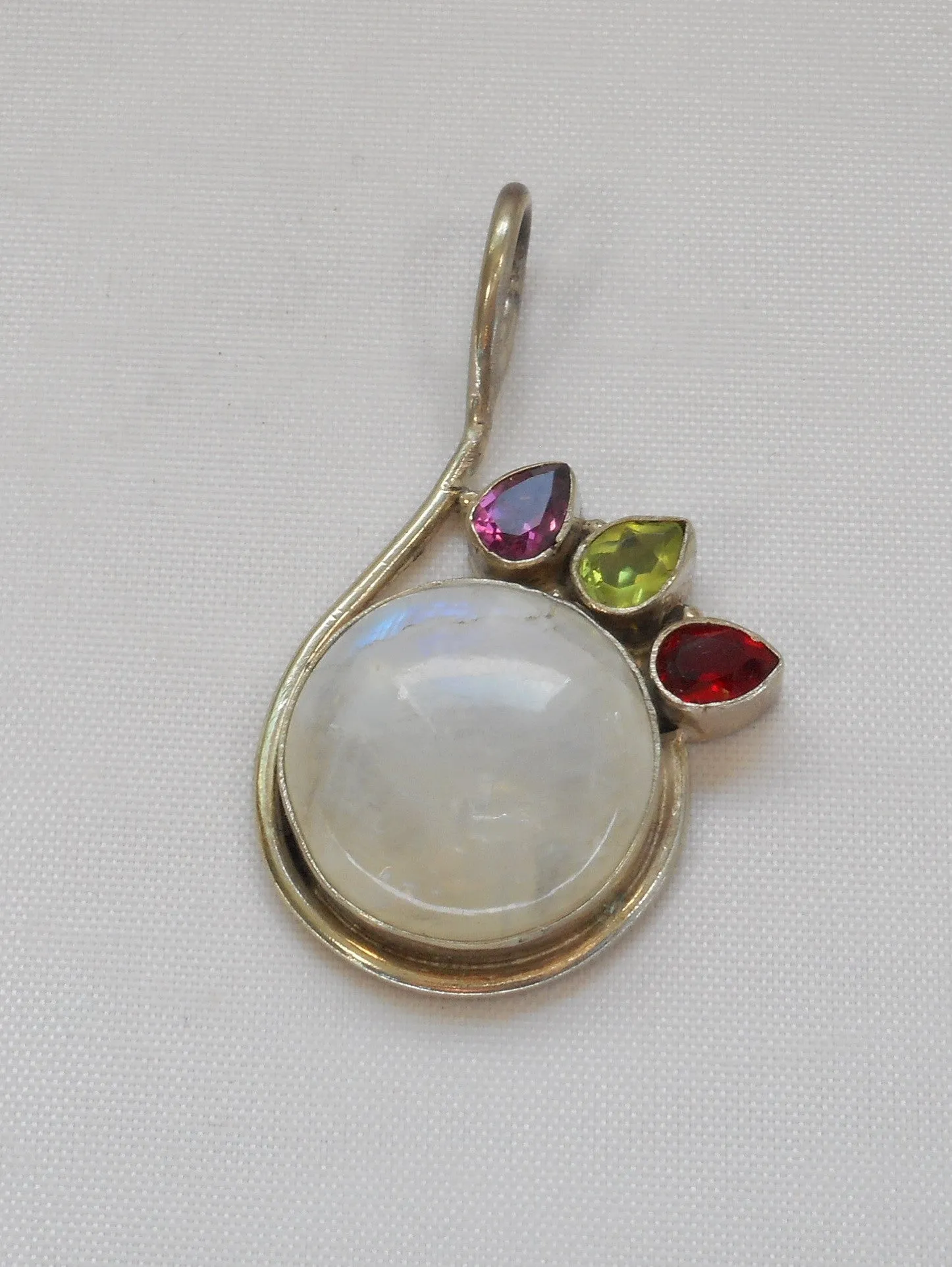 Moonstone Pendant 9 with Amethyst Quartz and Peridot