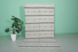 Moroccan Berber Blanket - Handwoven Luxury 4.8 ft x 8.8 ft