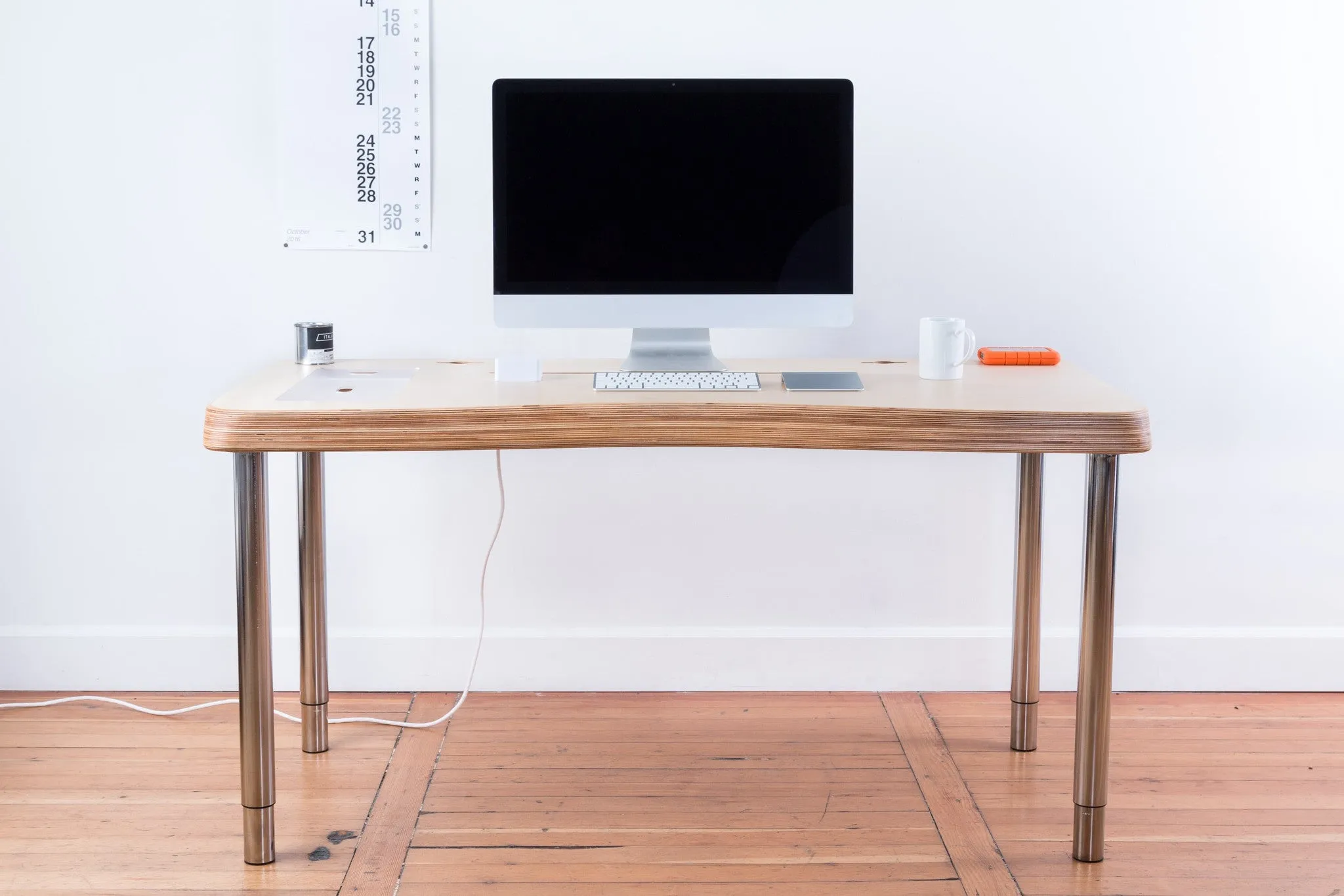 Nack Desk