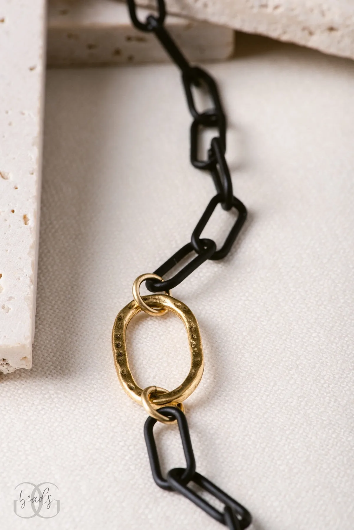 Nera Catena Necklace