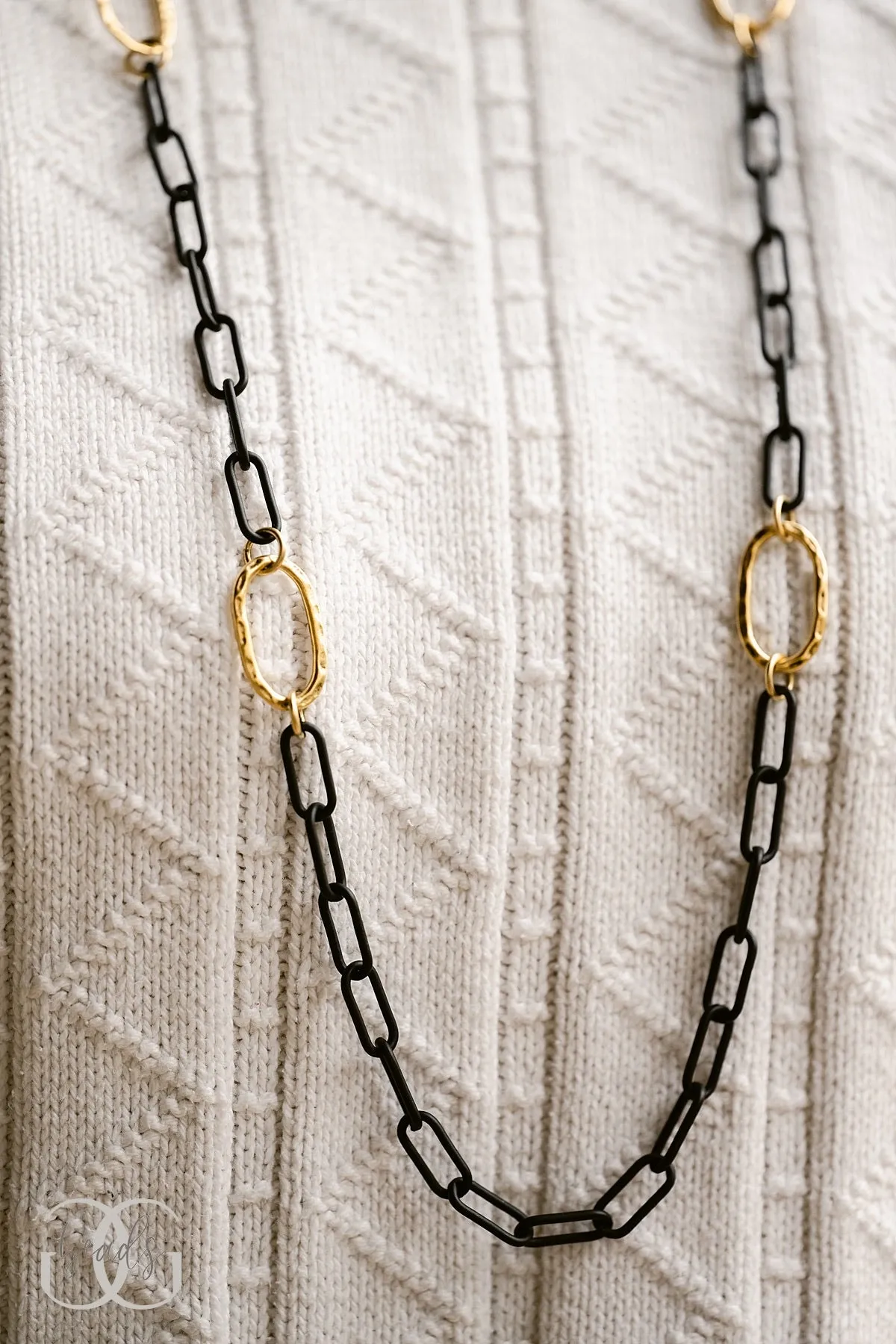 Nera Catena Necklace