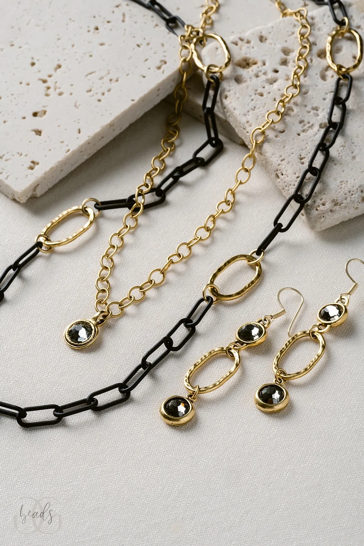 Nera Catena Necklace