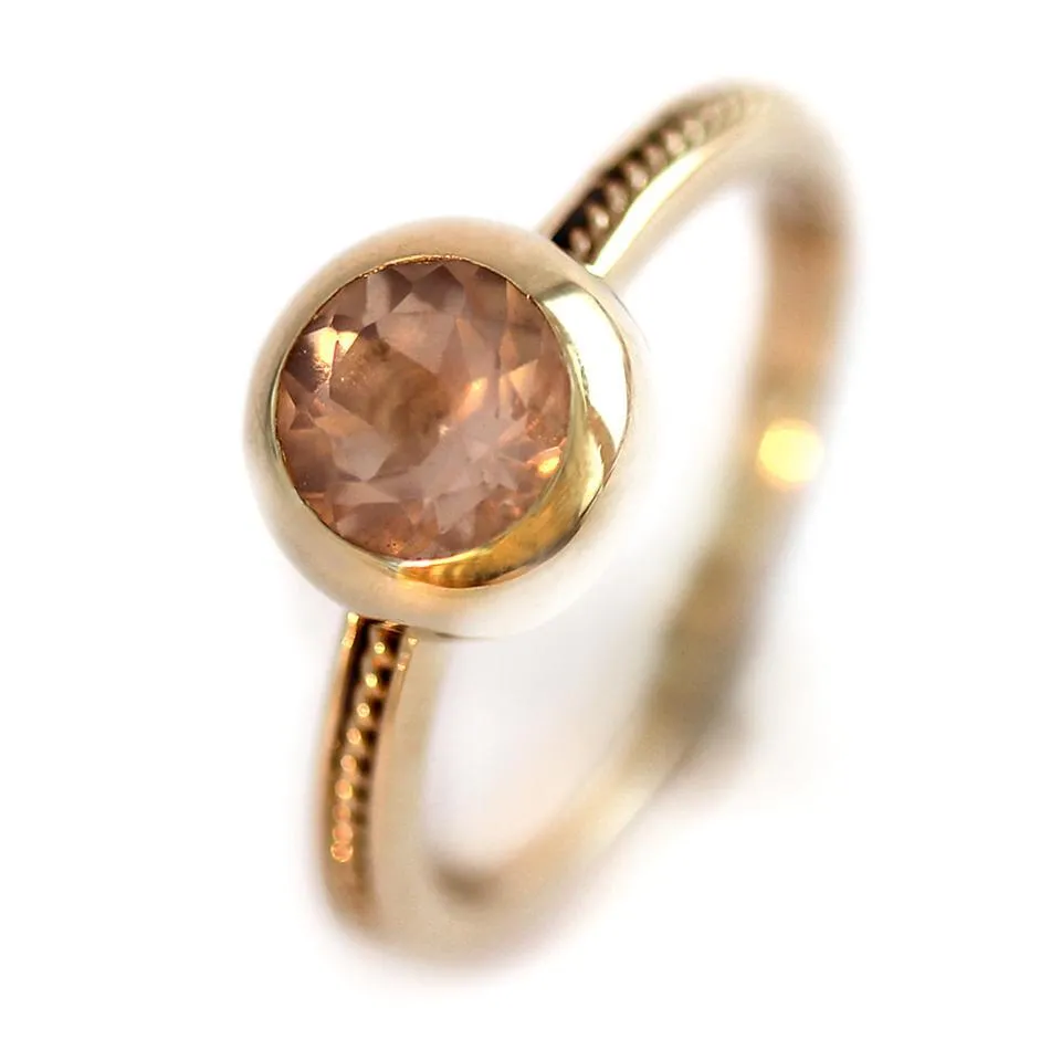 Neto - filigree solitaire engagement ring