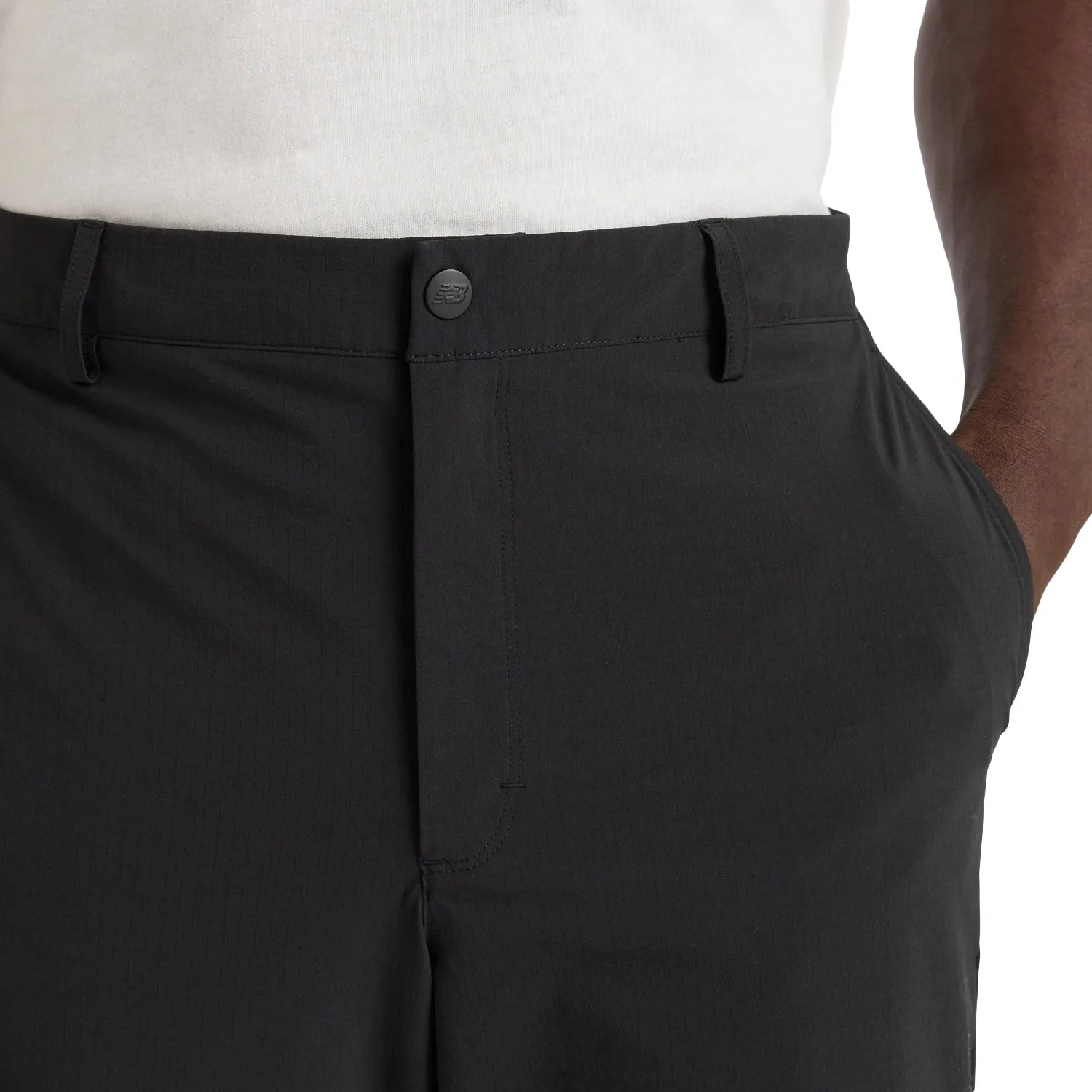 New Balance Men Athletics Ripstop Standard Tapered Pant 28" Black MP43550-BK