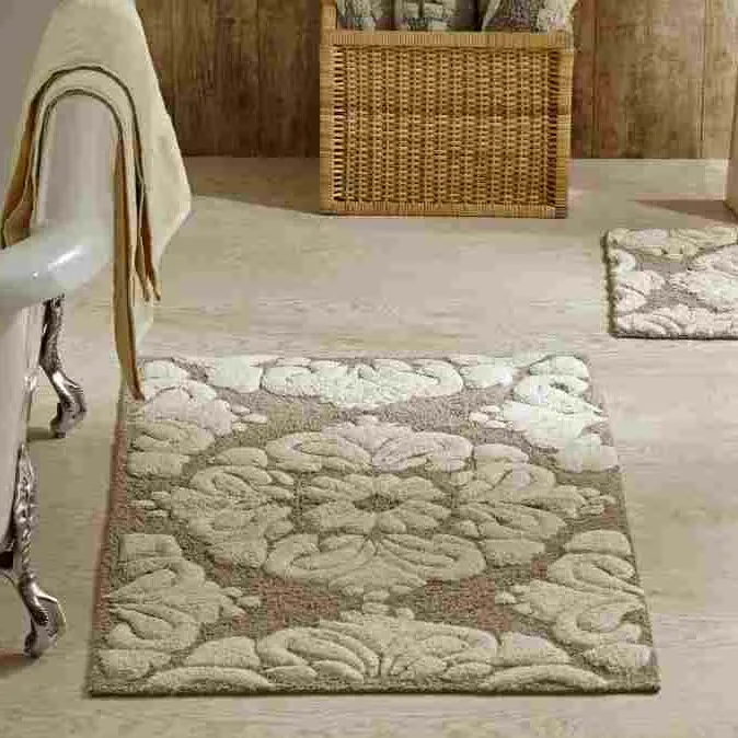 New Wayfair Westhoff Medallion Bath Rug set in Beige & Natural! Retails $118 
