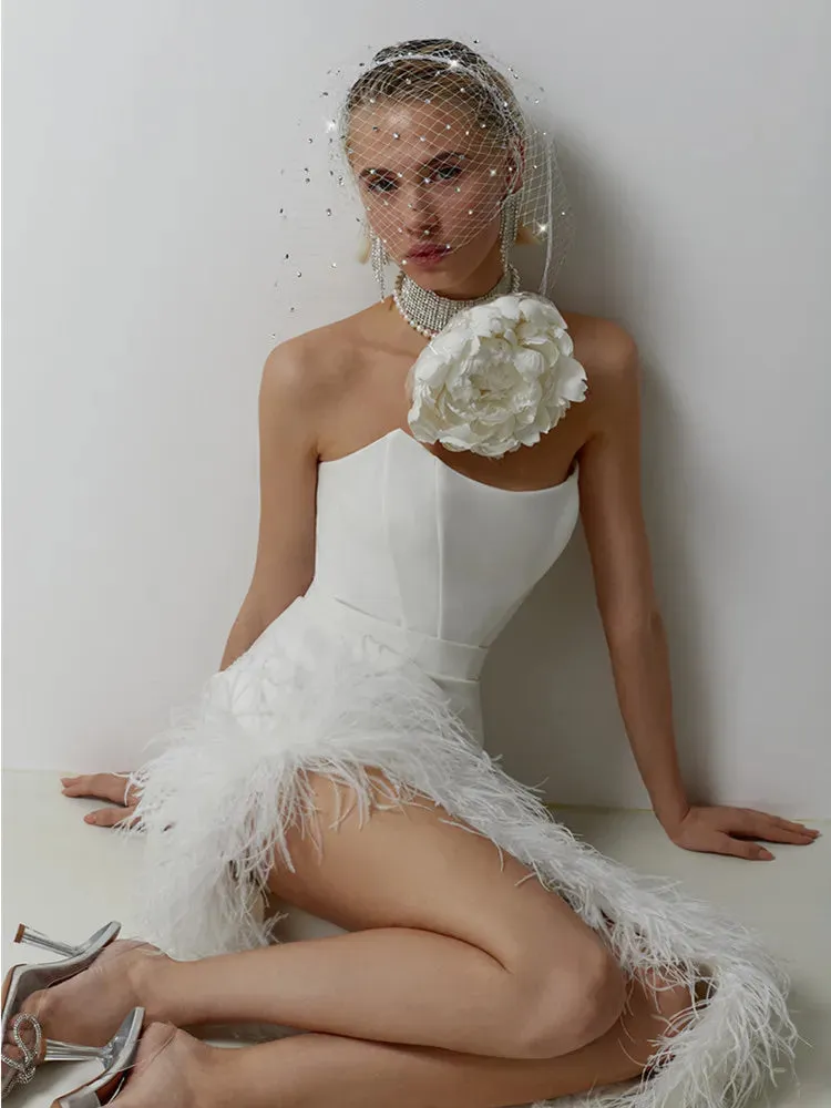 New Women's Sexy Strapless Black / White Feather Midi Bandage Dress with Split Knitted Elegant Evening Bodycon Wedding Party Prom Dress