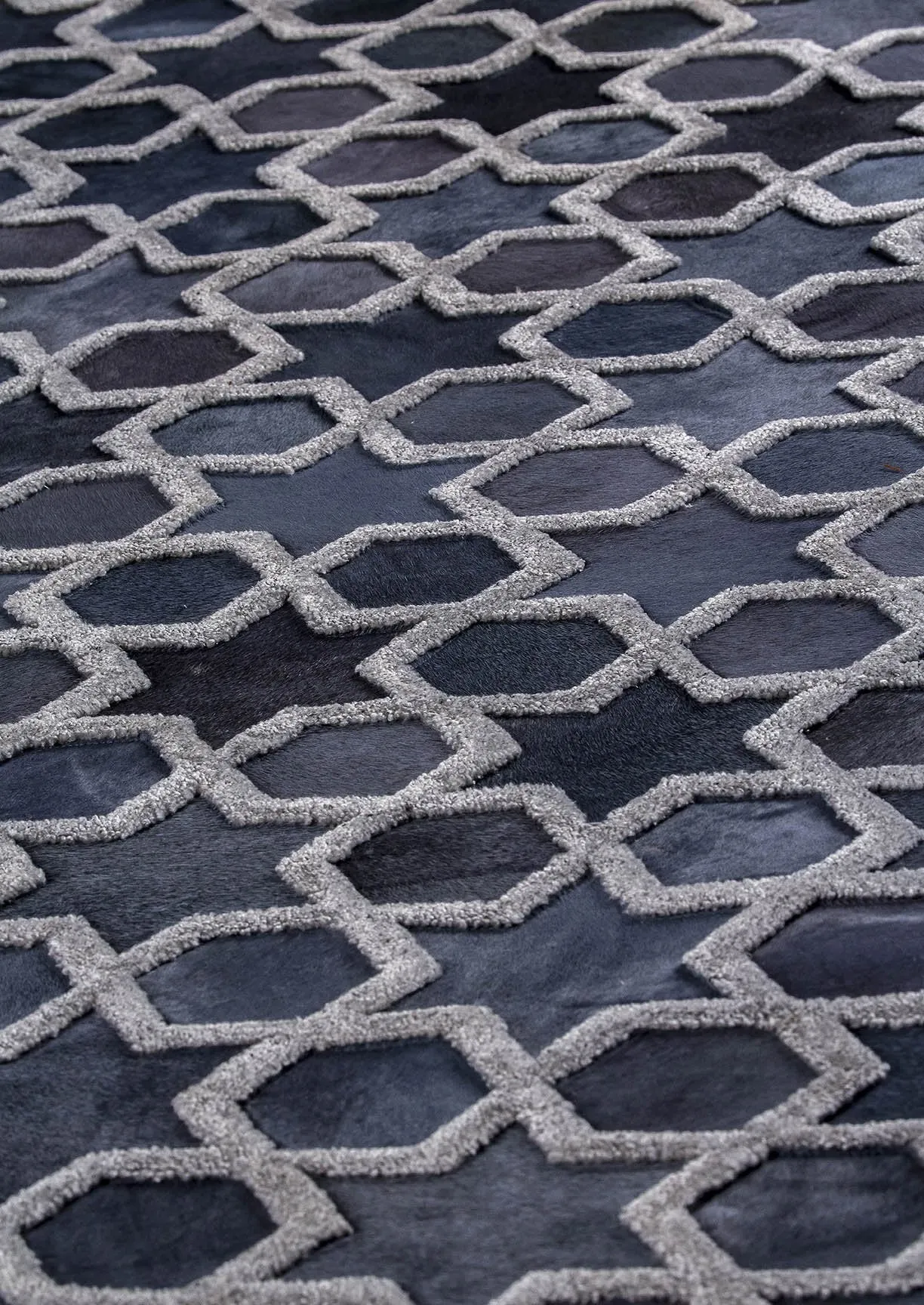 Nihal Dark Grey