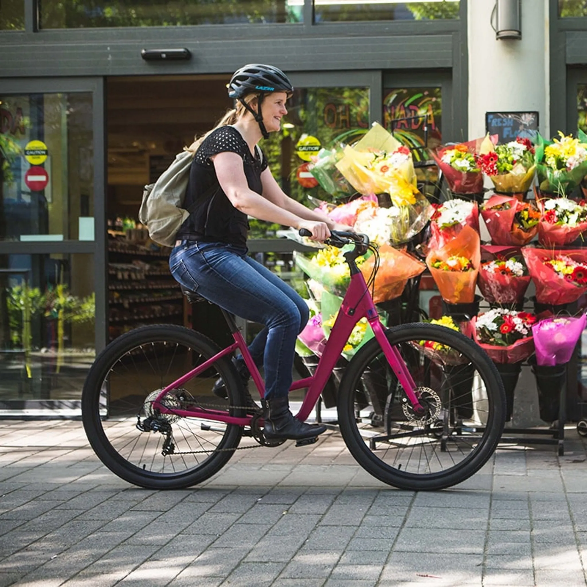 Norco Scene 3 Hybrid Bike Raspberry