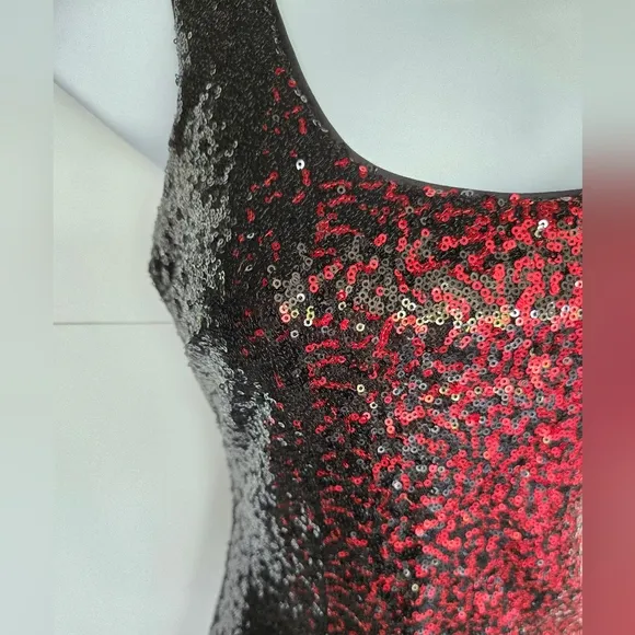 NWT GUESS Sequin Sleeveless Mini Dress XS Red/Black