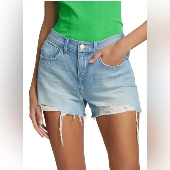 NWT L’Agence- Audrey Mid Rise Short. Size 33
