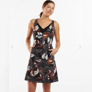 NWT TITLE NINE- Freelance Dress Kalalau Print Fit and Flare Mini Summer Resort