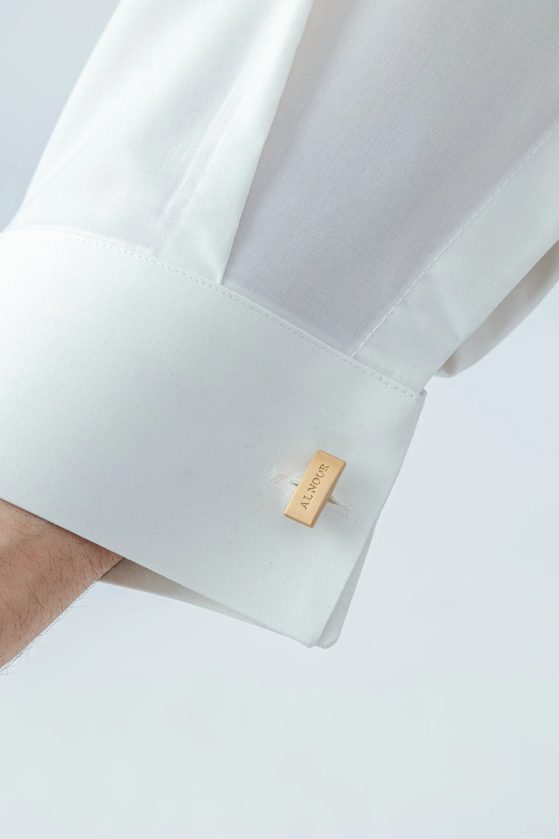 Off White Qatari Cuff Link Thobe
