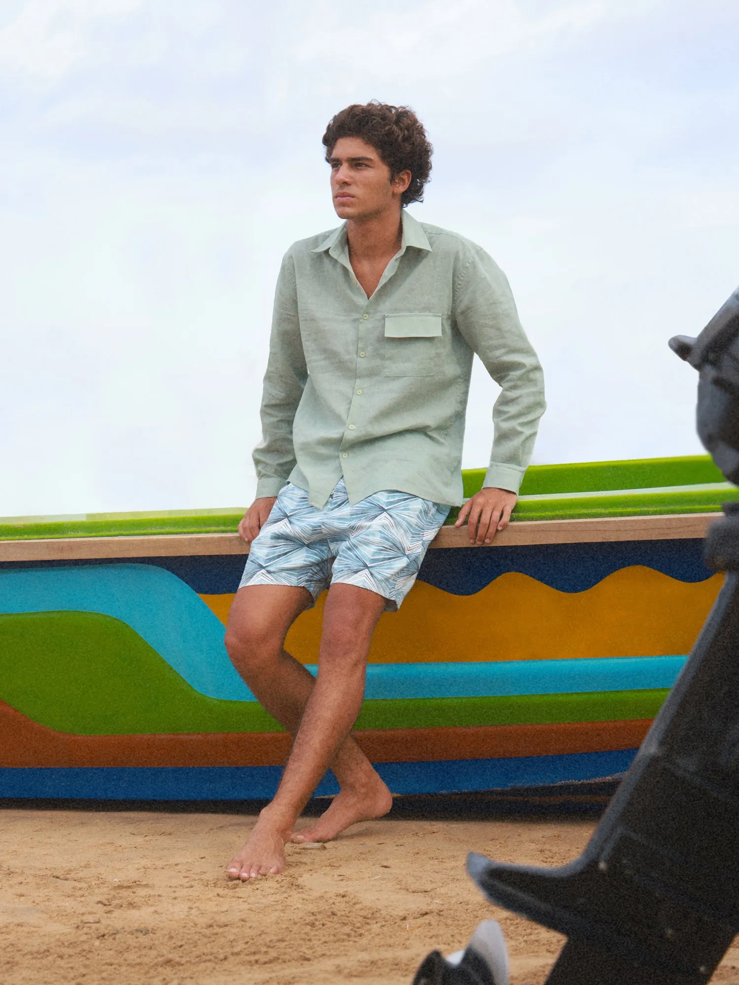 One chest pocket detailed shirt