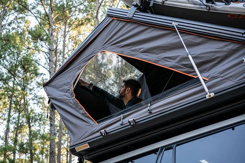 Outdoorsman XL Plus - Aluminum Clam Shell Roof Top Tent