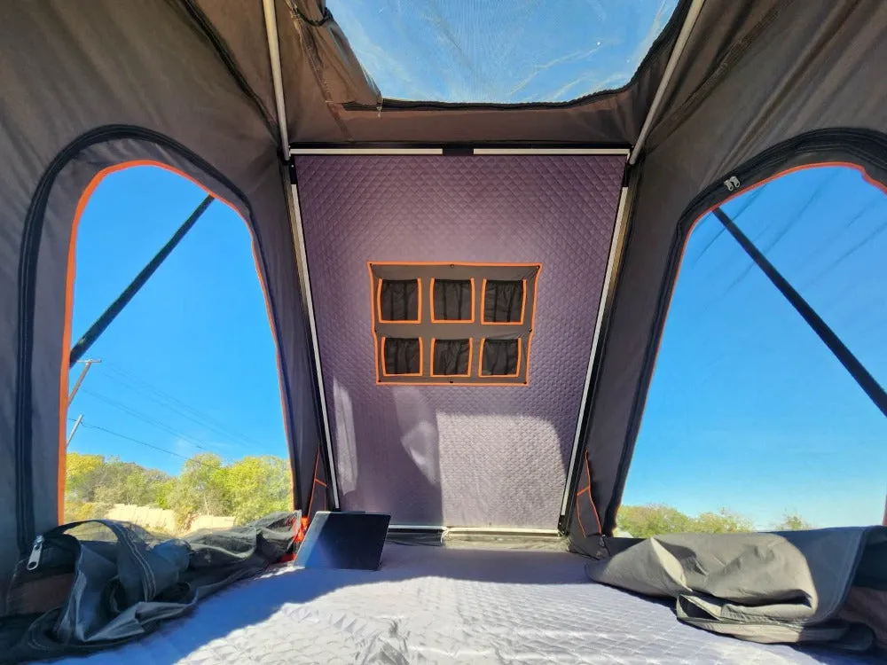 Outdoorsman XL Plus - Aluminum Clam Shell Roof Top Tent