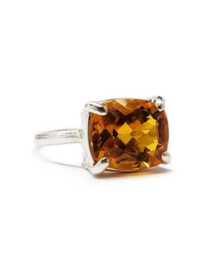 Oval Shimmer Ring in Orange Quartz