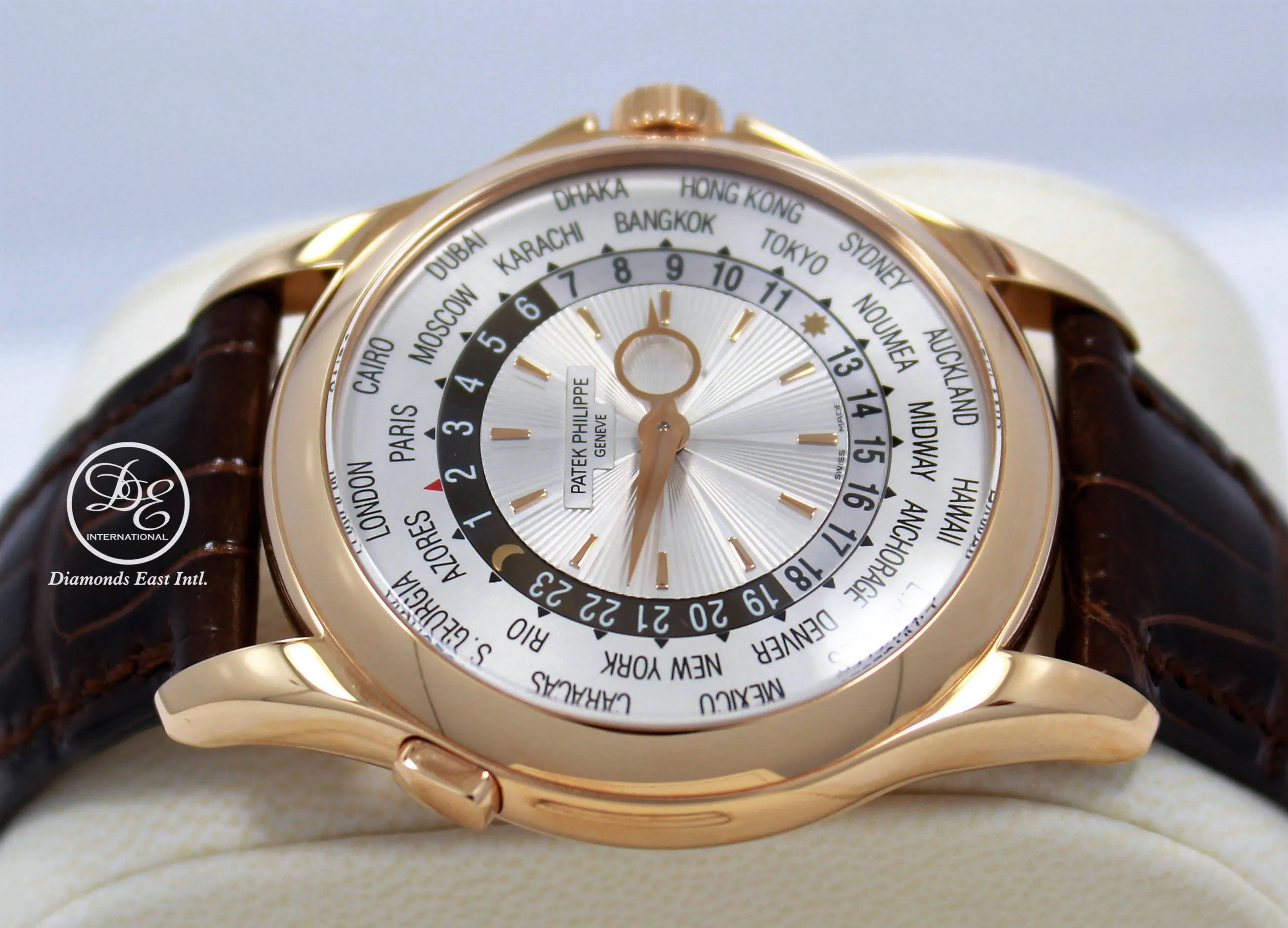 Patek Philippe World Time 5130R 18K Rose Gold  Mechanical Silver Dial BOX/PAPERS