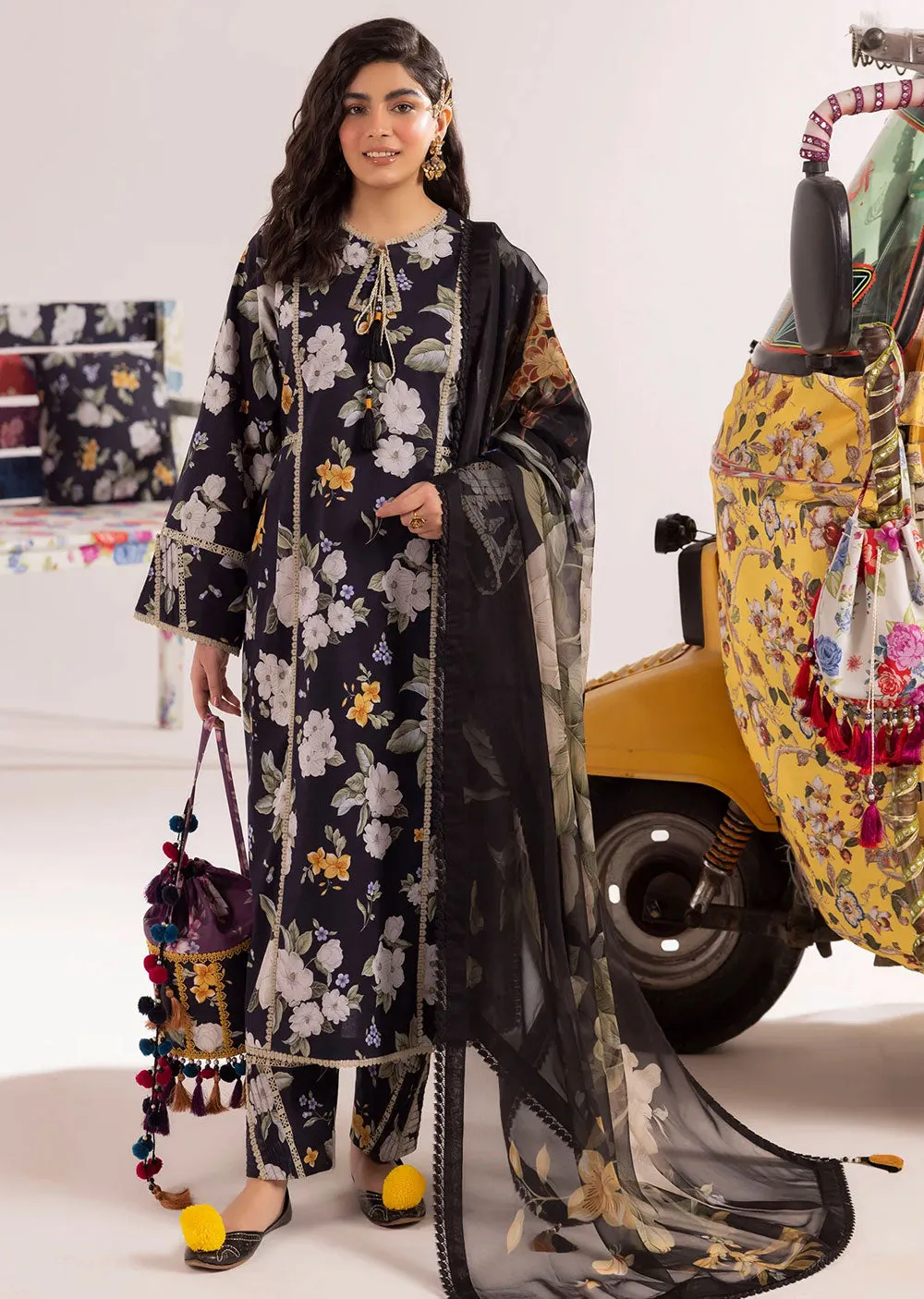 PL-V02 - Flora - Readymade - Sheen Prints by by Alizeh 2024