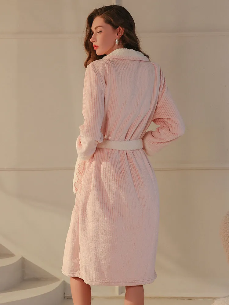 Plush Textured Robe Set with Bow Pocket Details