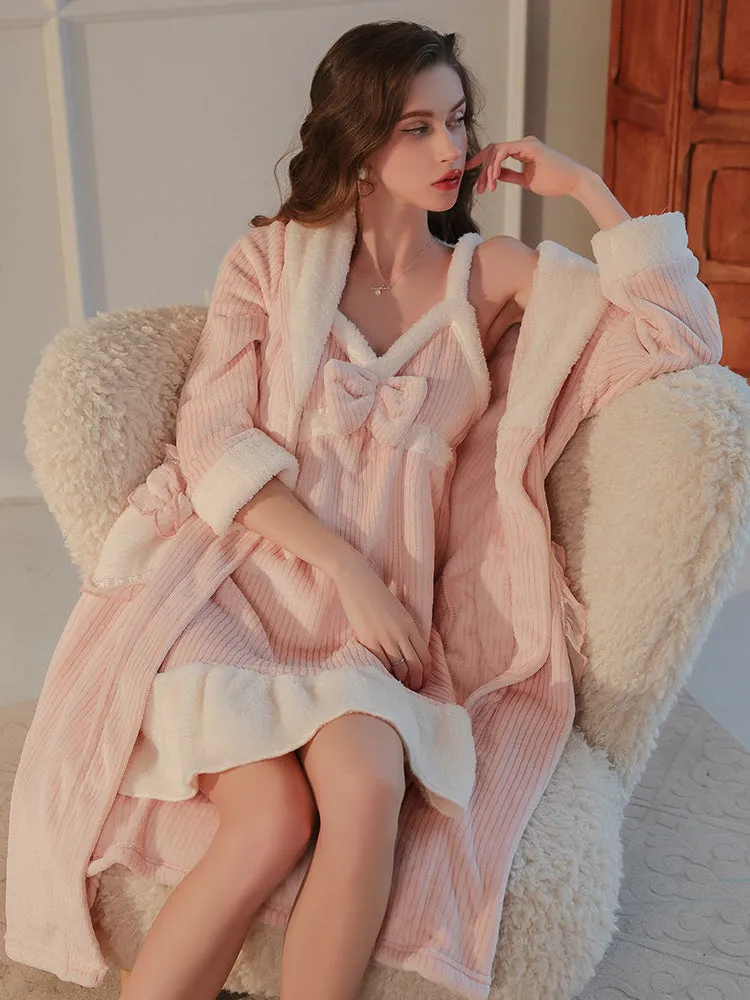 Plush Textured Robe Set with Bow Pocket Details