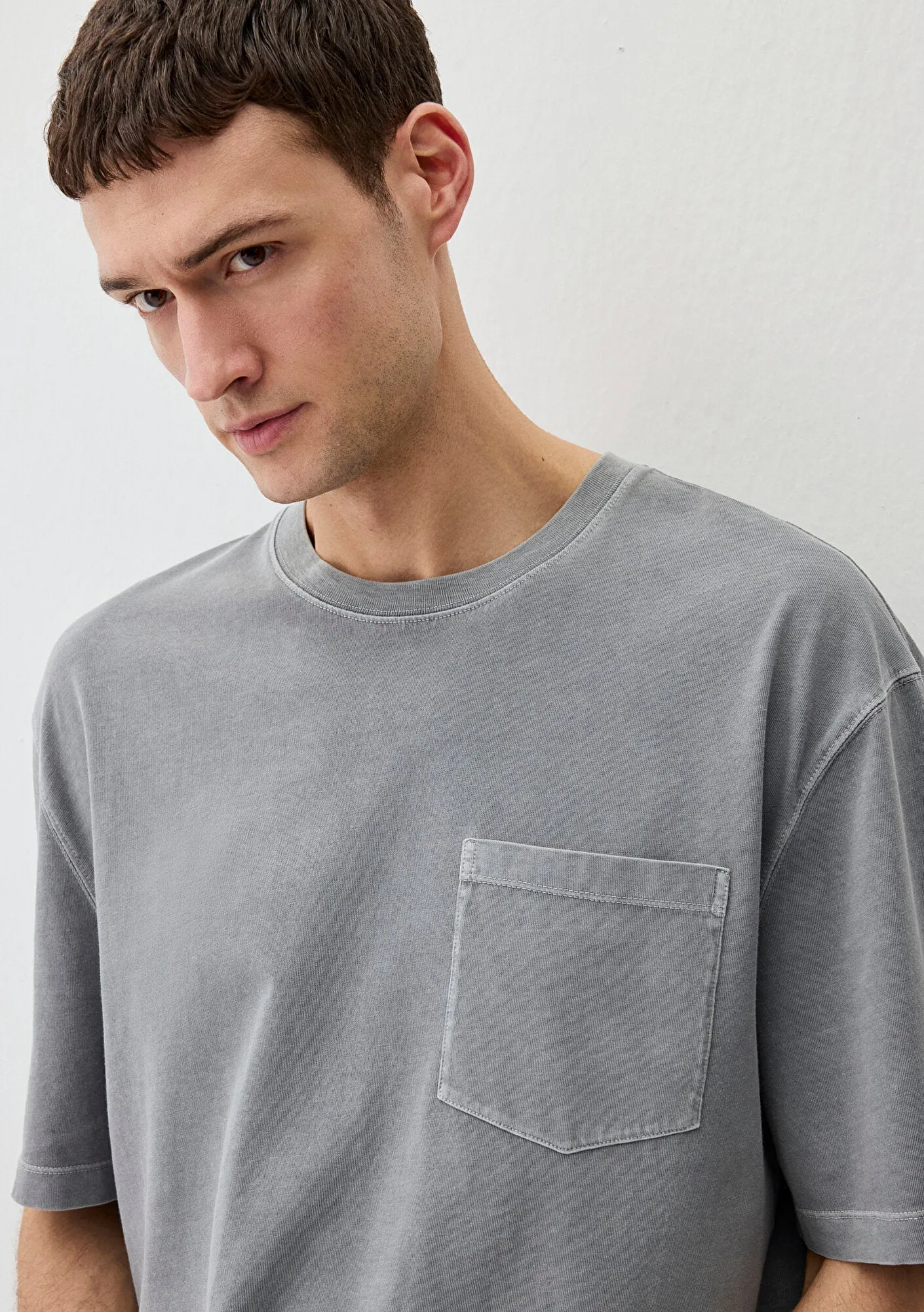 Pocket Detailed Gray T-Shirt