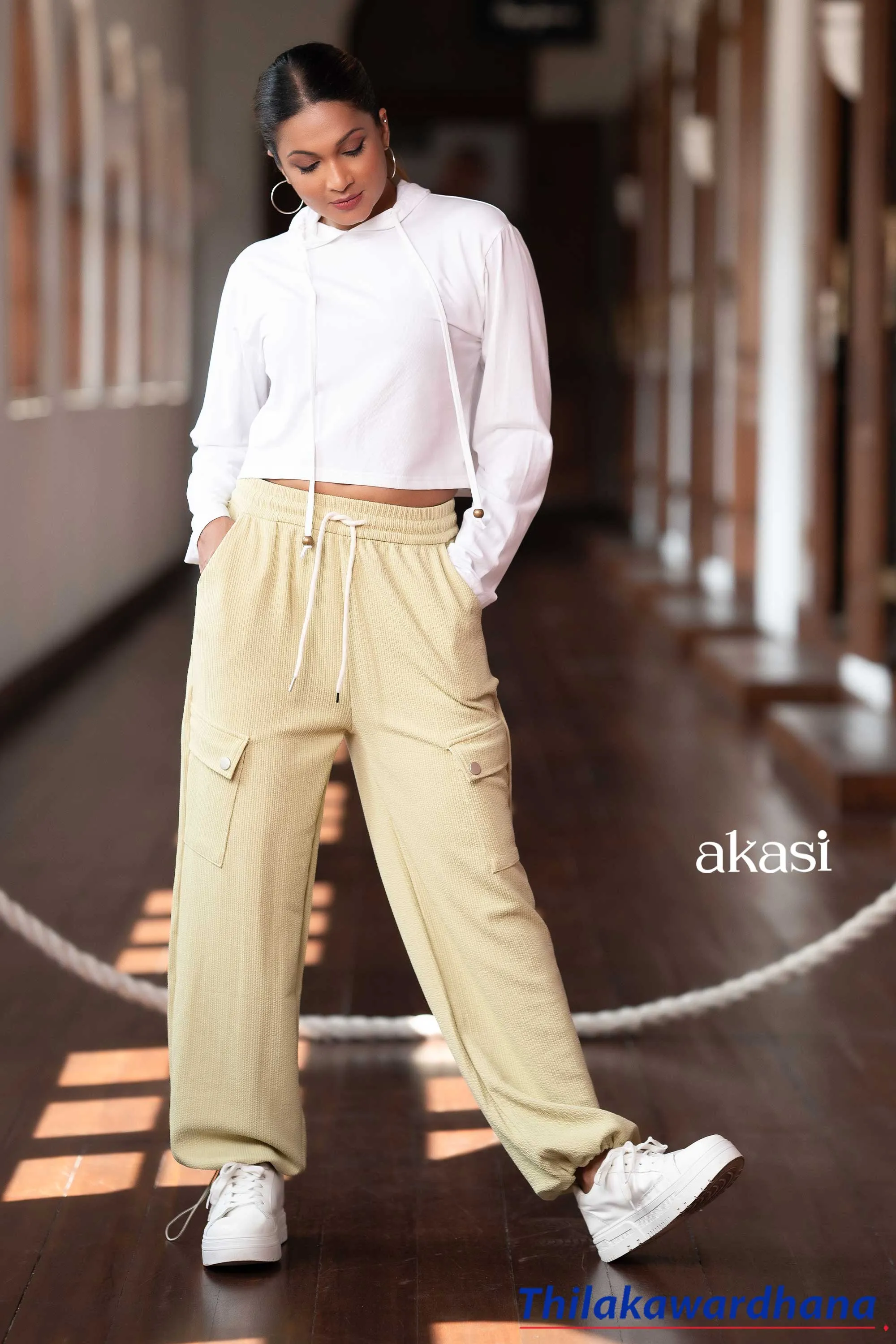Pocket Detailed Relaxed Cargo Pant - Free Size
