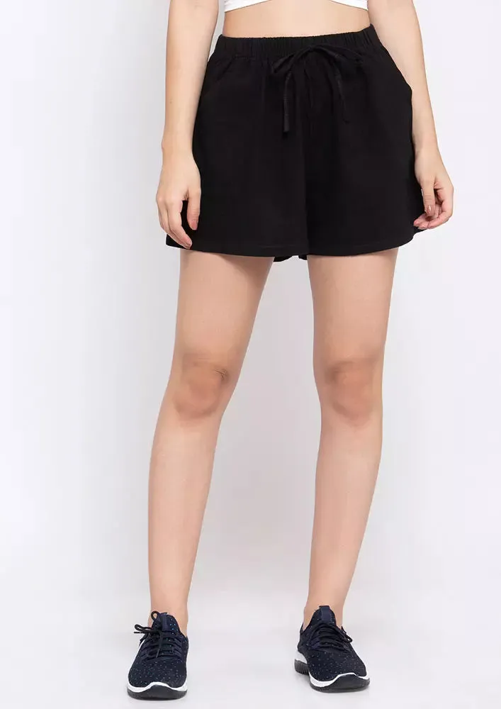 Pocketed Drawstring Flax Shorts