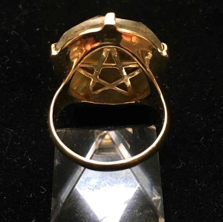 Priestess Ring : Clear Quartz