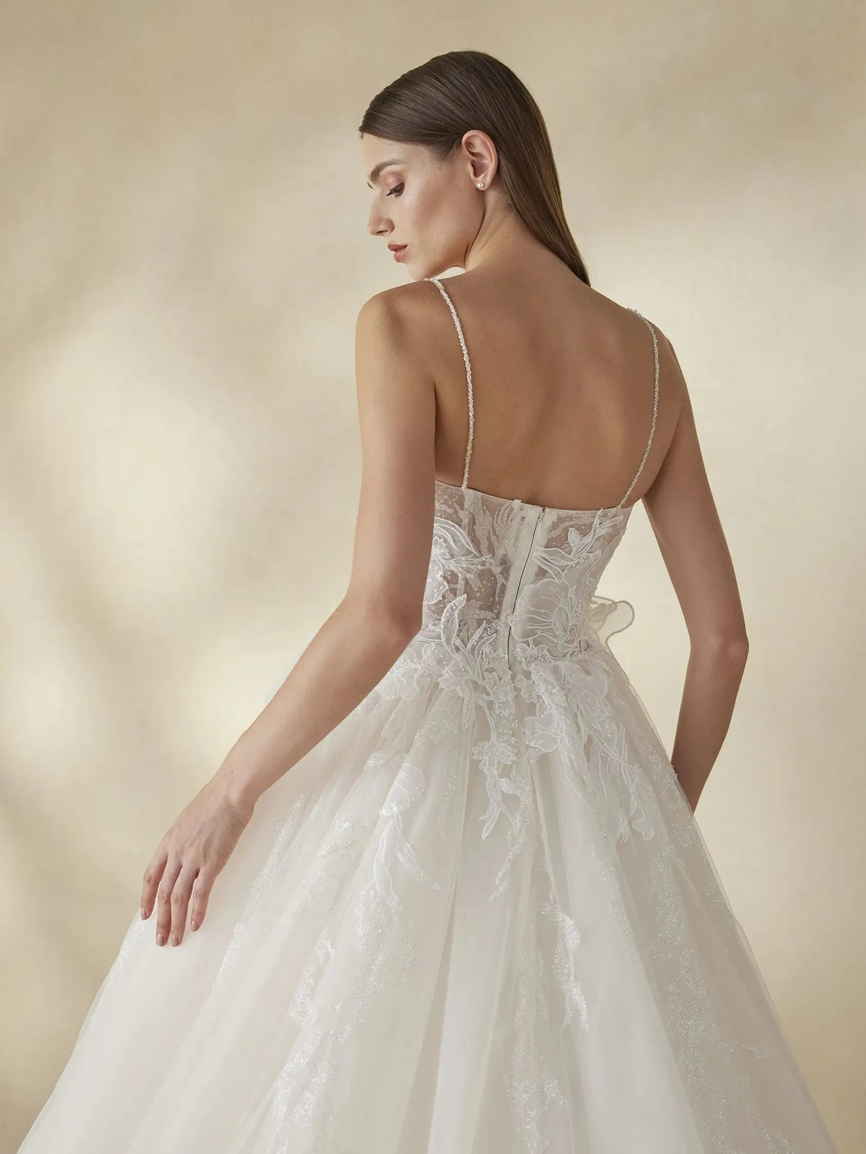 Pronovias: Daylily