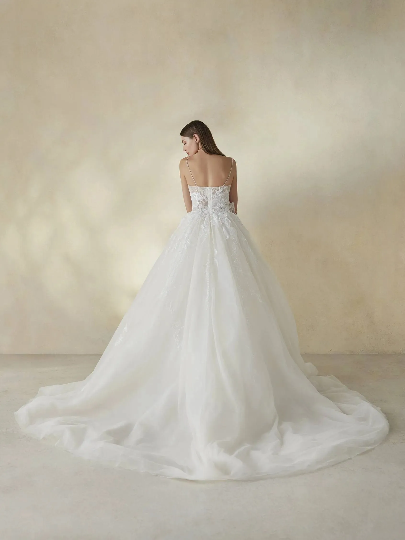 Pronovias: Daylily