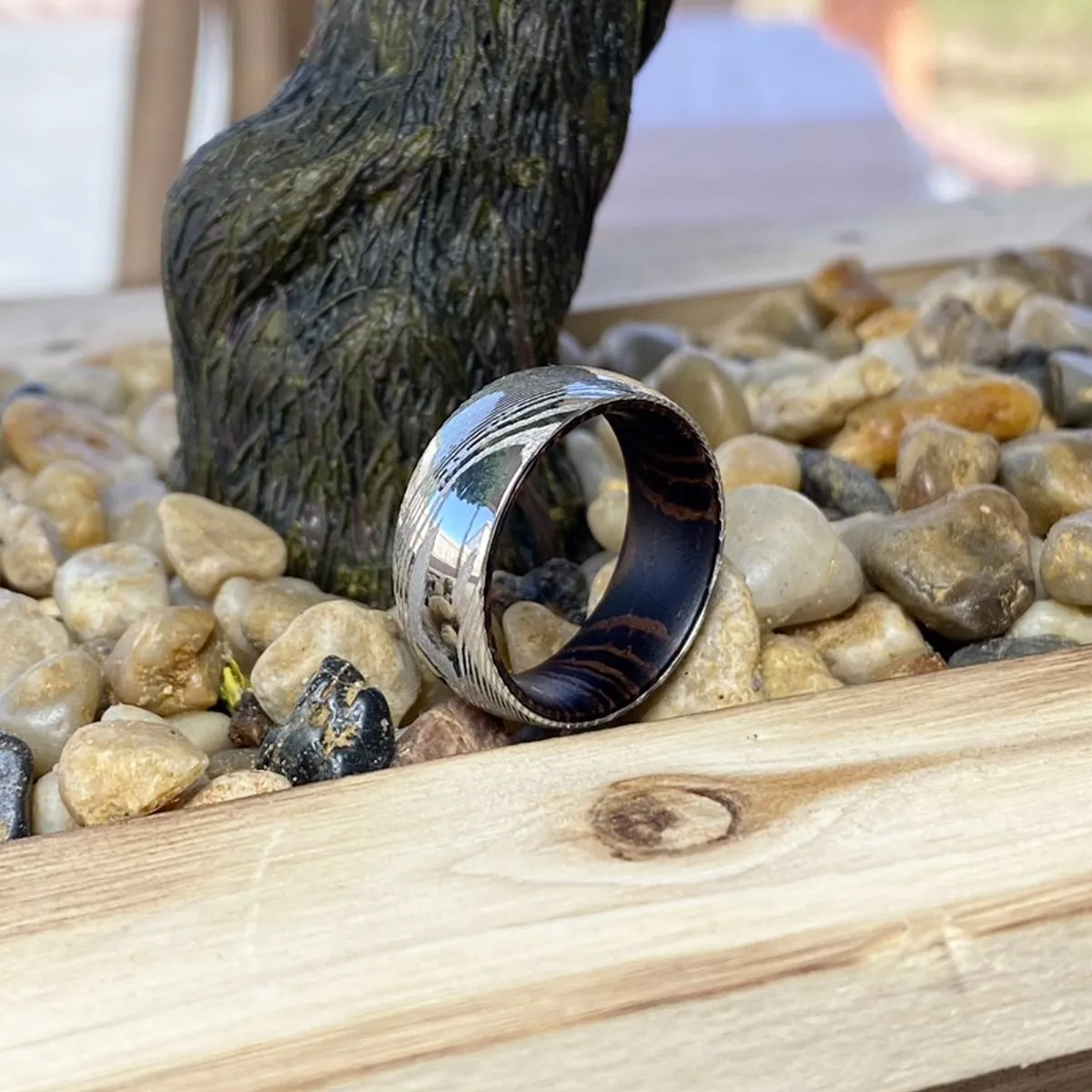 PROTECTOR | Wenge Wood, Silver Damascus Steel, Domed