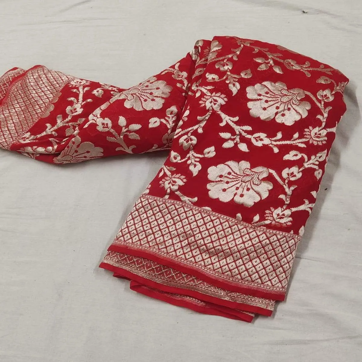 Red Banarasi Saree With Flower Jaal