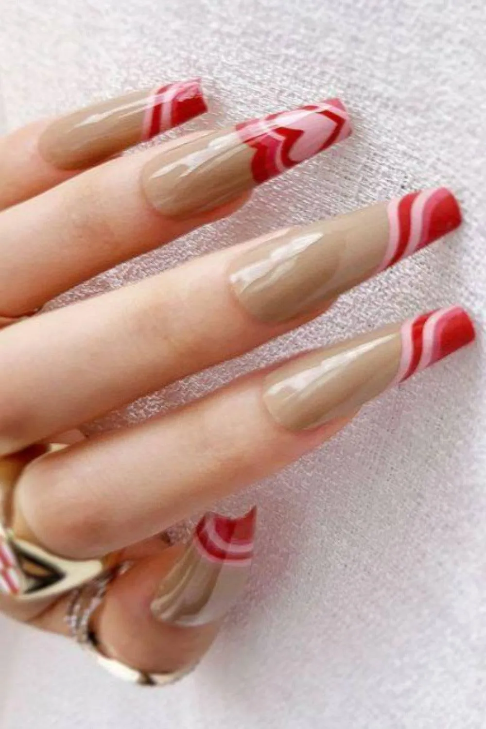 Red Heart French Tip Coffin Wave Swirl Press On Nails Kit