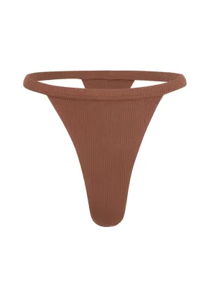 REINA THONG / MOCHA
