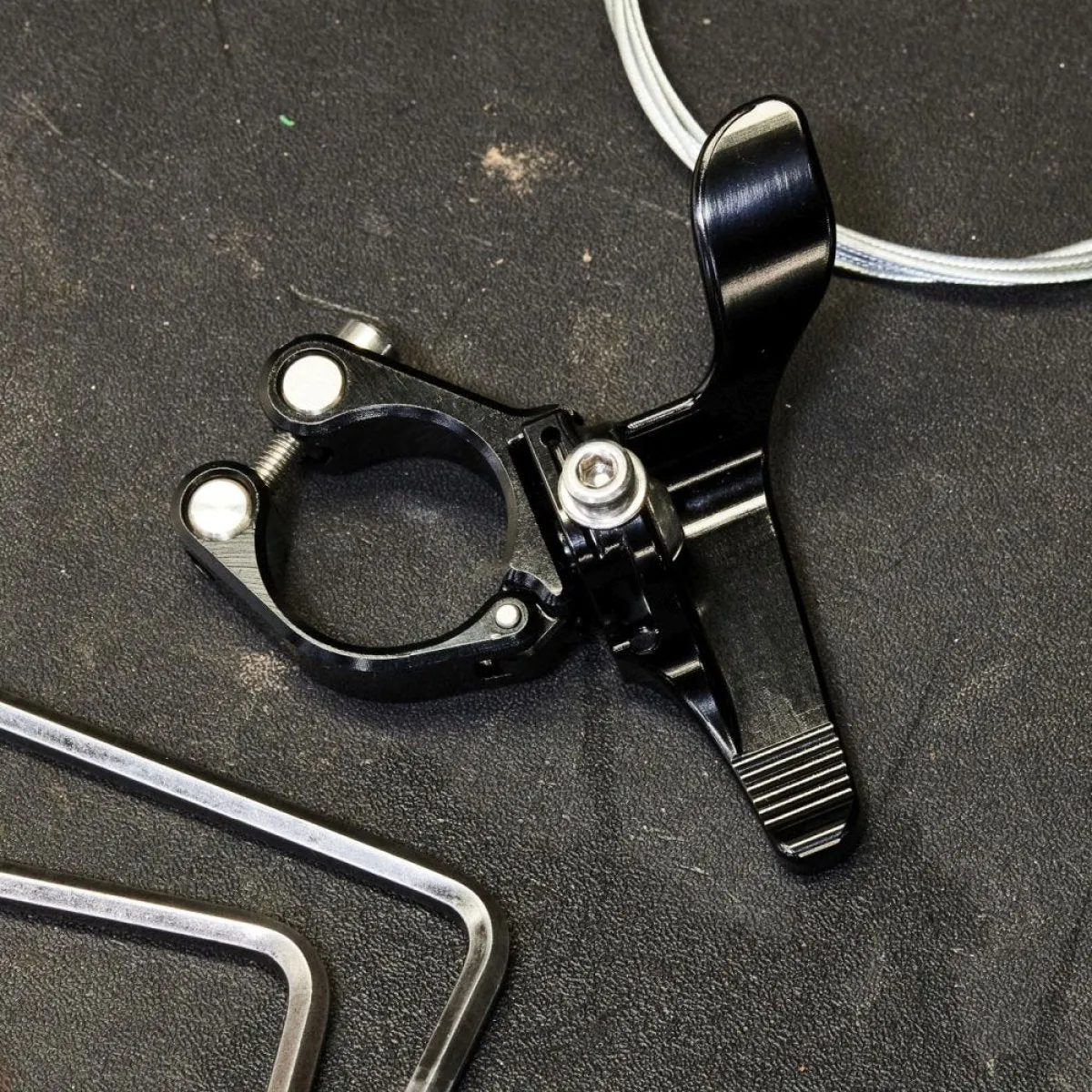 Remote Dropper Lever Drop Bar