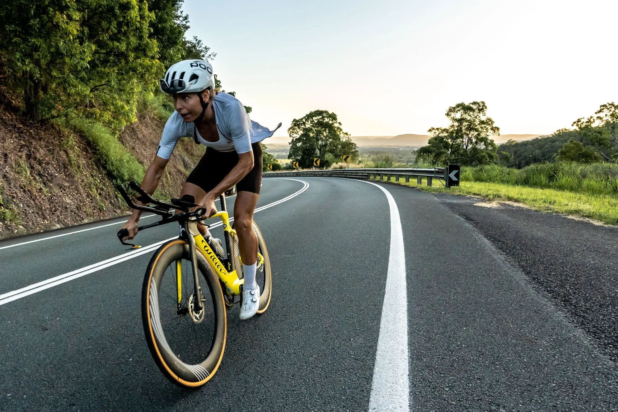 RE:NEW HUNT 7387 Aerodynamicist Carbon Disc Wheelset