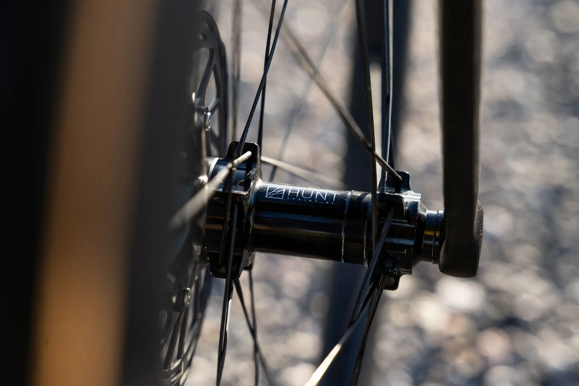 RE:NEW HUNT 7387 Aerodynamicist Carbon Disc Wheelset