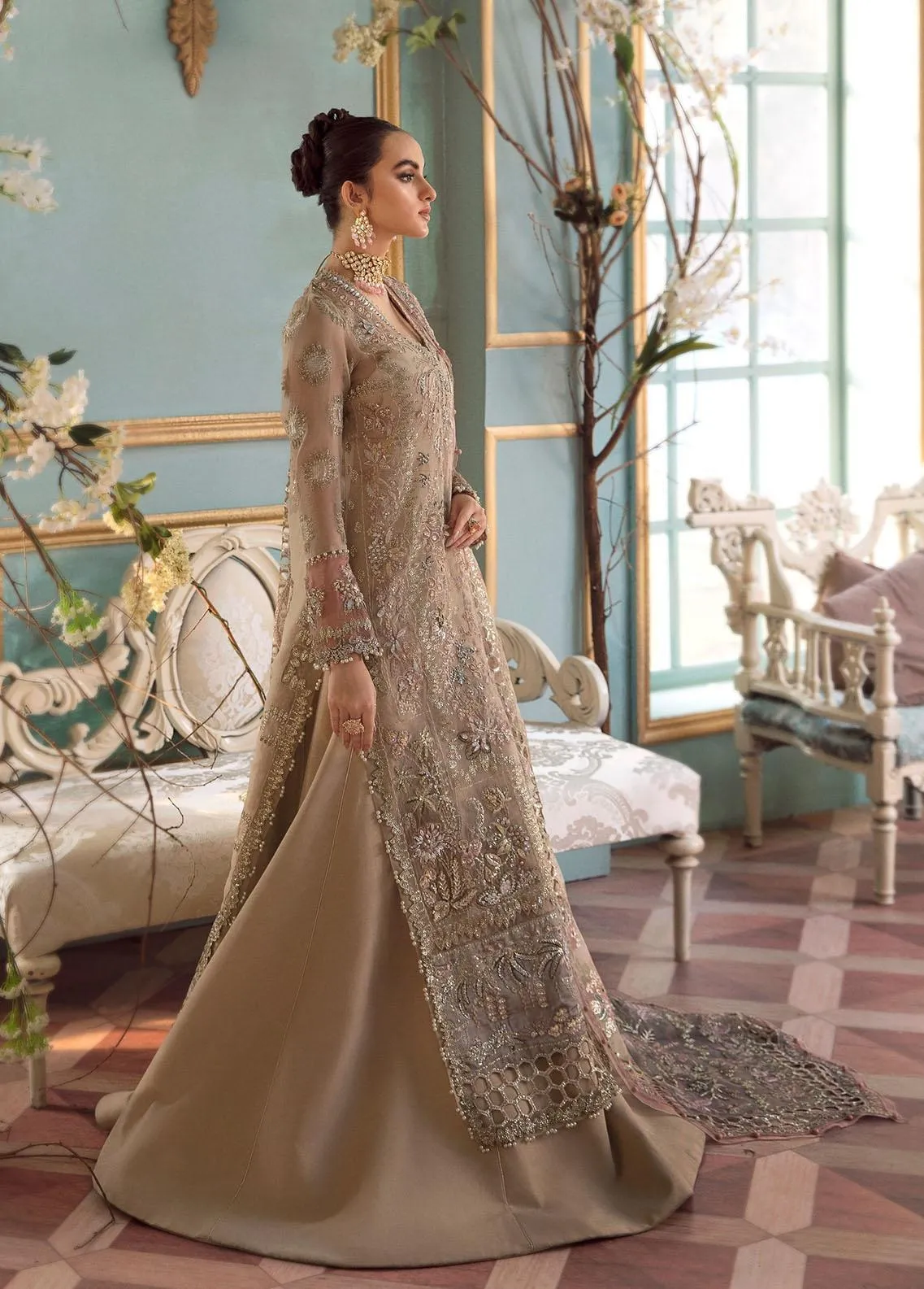 REPUBLIC WOMENSWEAR | Luxury Wedding Dresses | Fu-02