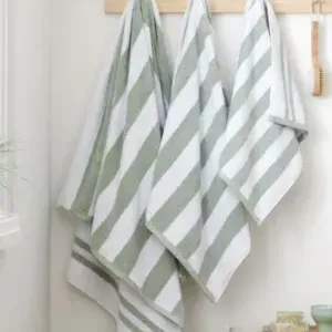 Reversible Stripe Jacquard Towel