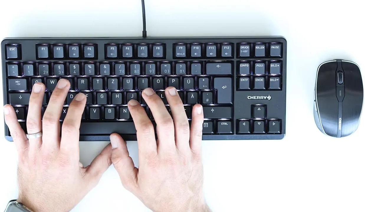 RGB Mechanical Keyboard with MX Red Silent Gold-Crosspoint Key switches