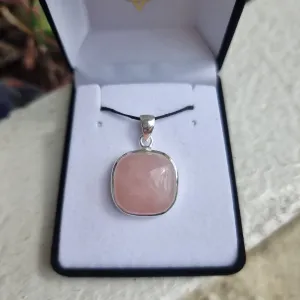 Rose quartz pendant collection