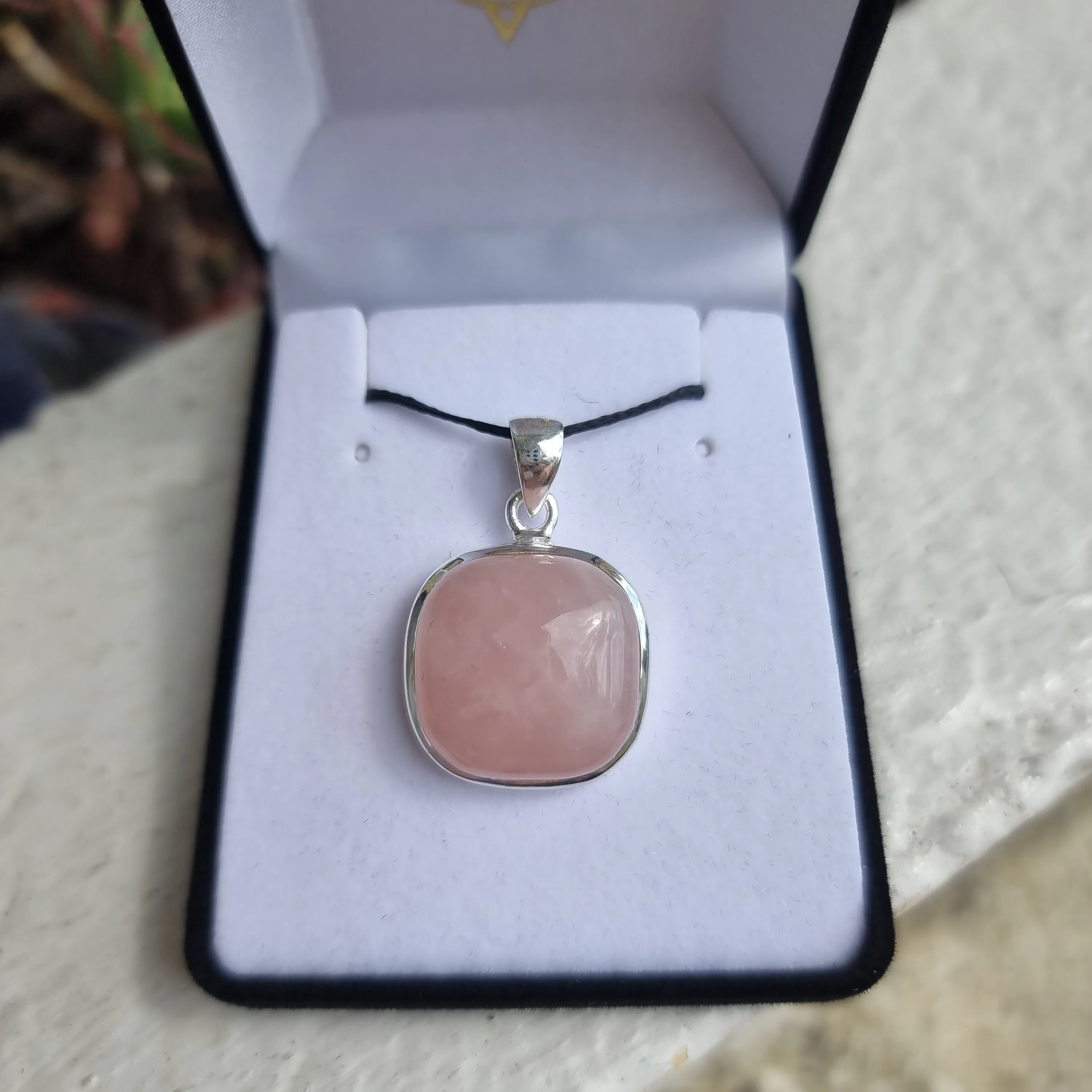 Rose quartz pendant collection