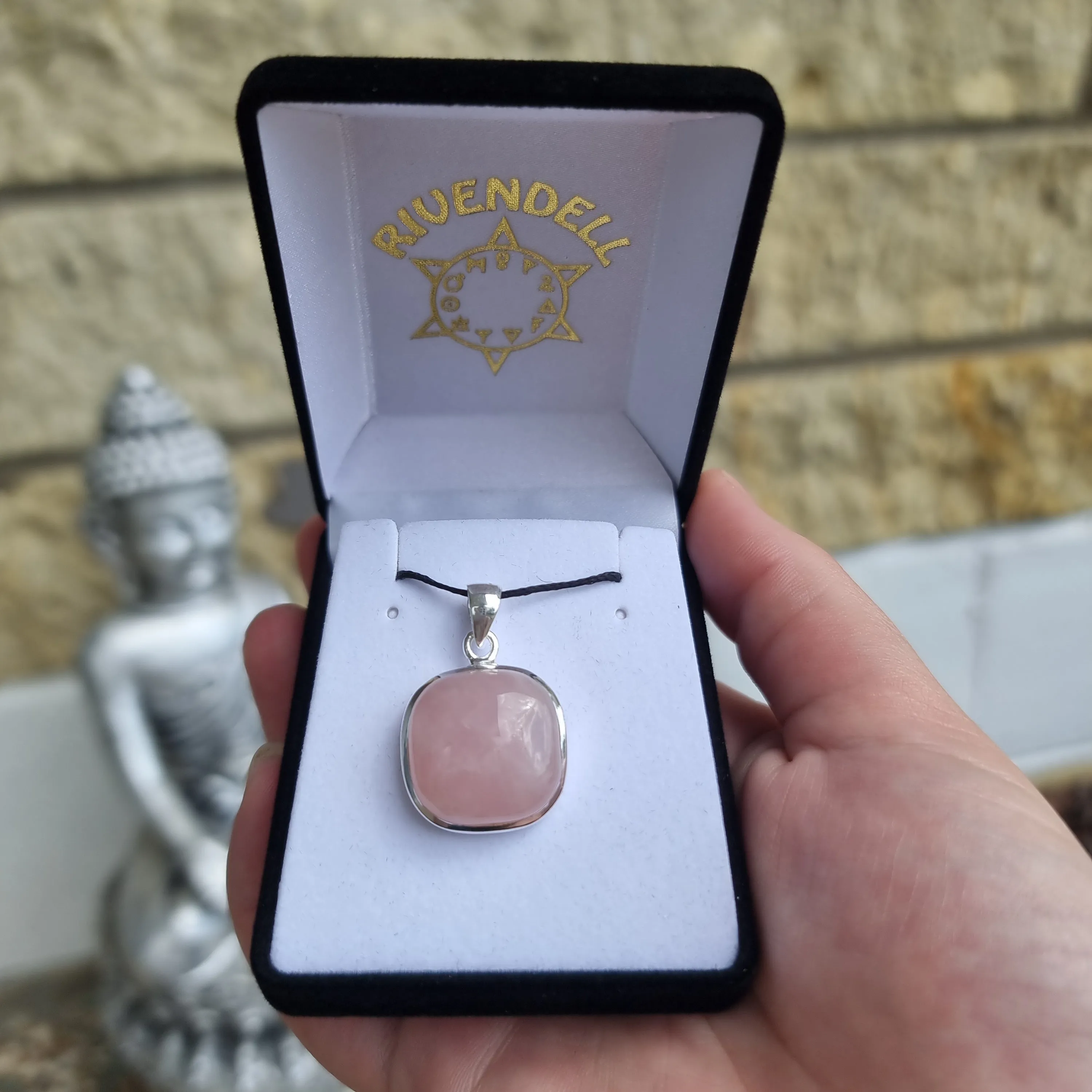 Rose quartz pendant collection
