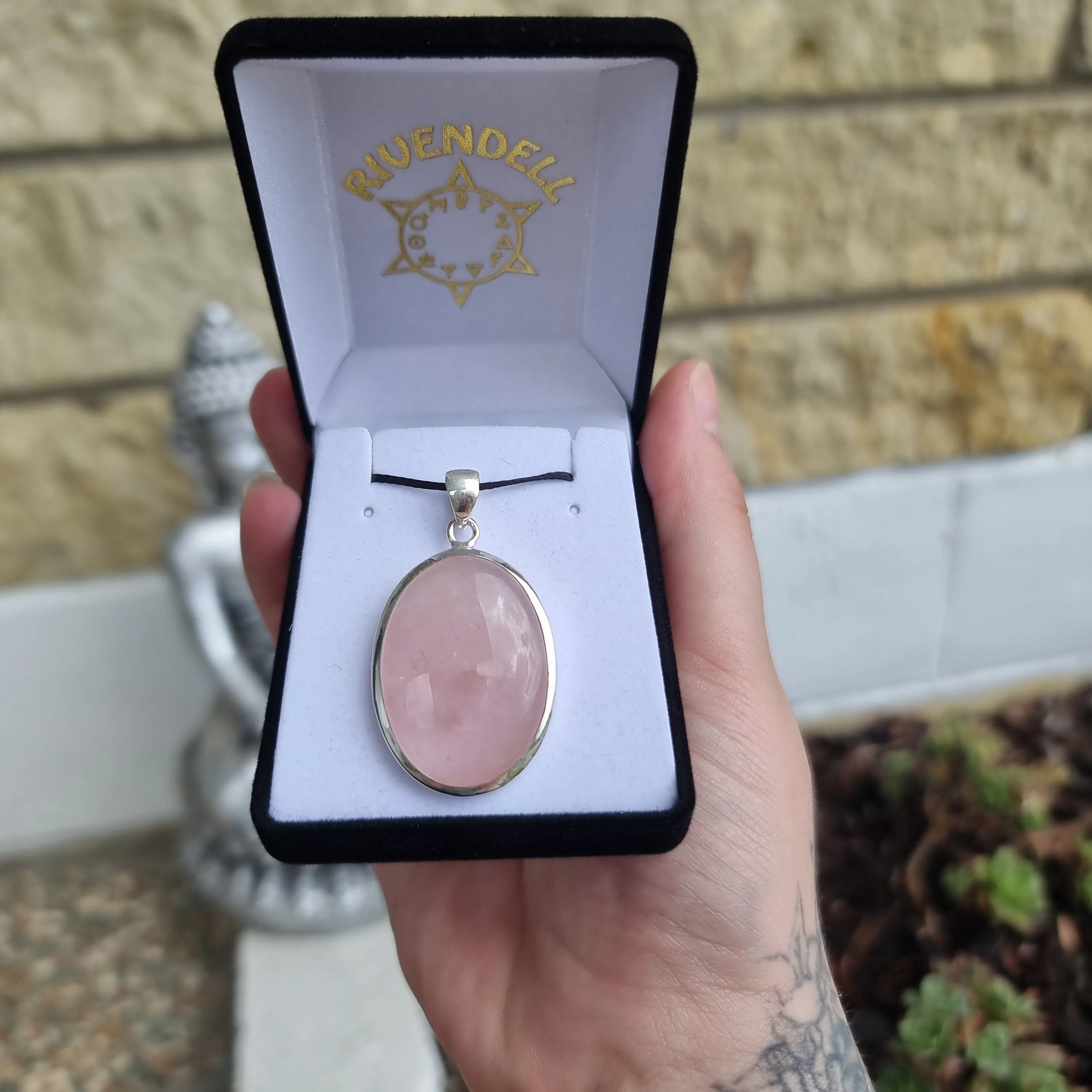 Rose quartz pendant collection