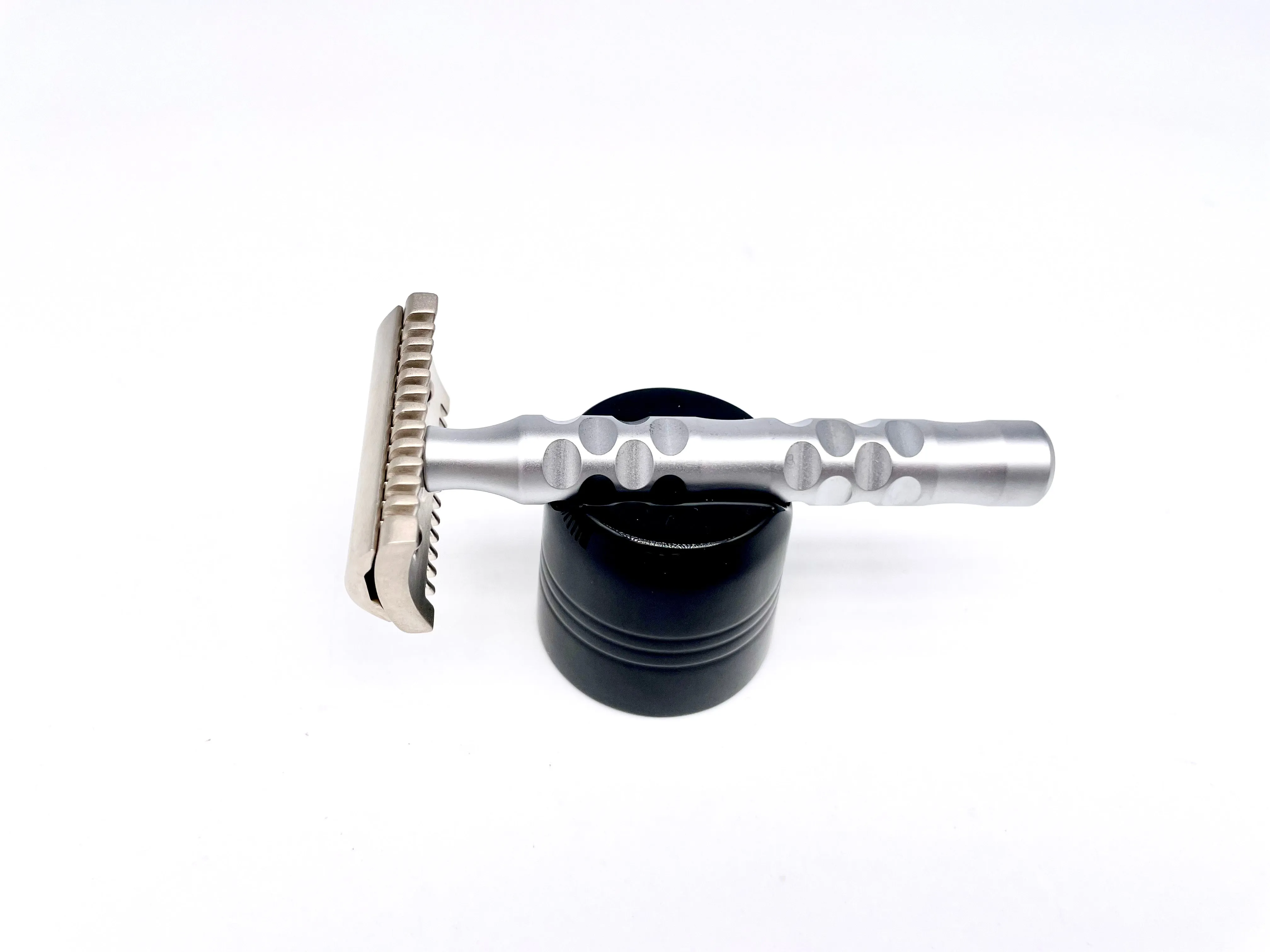 Safety razor Italico open comb – The Goodfellas' smile.